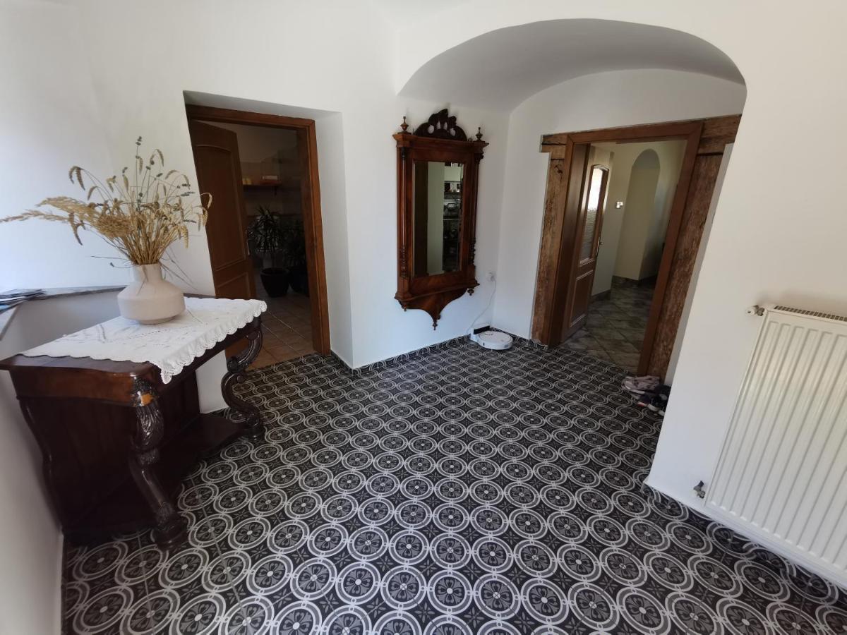 Charming Village House With Patio And Garden Slovenske Konjice Eksteriør billede